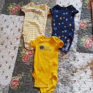 Carter's newborn bundle. Onsies.
